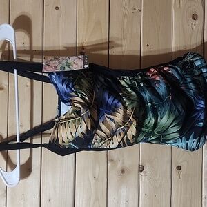 Hapari Tankini Top Size XS NEW Midnight Slimming